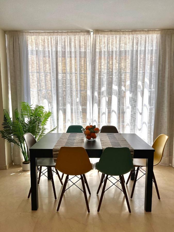 Gran Apartamento Familiar, Amigos O Trabajo Малага Экстерьер фото