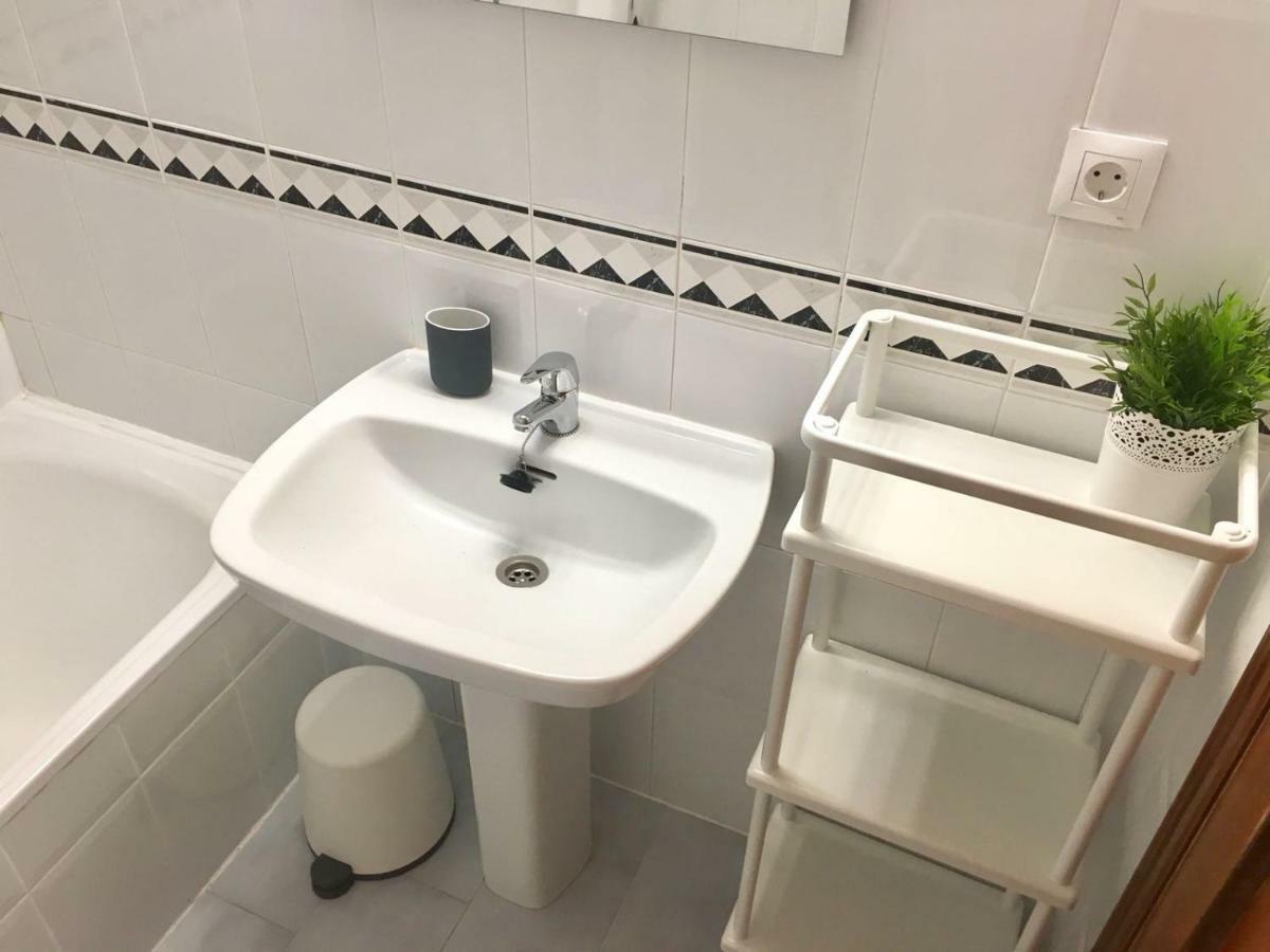 Gran Apartamento Familiar, Amigos O Trabajo Малага Экстерьер фото