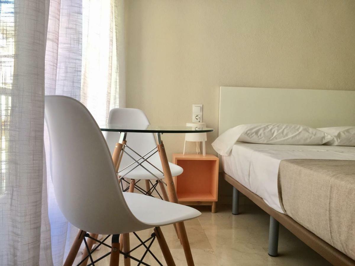 Gran Apartamento Familiar, Amigos O Trabajo Малага Экстерьер фото
