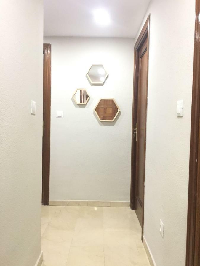Gran Apartamento Familiar, Amigos O Trabajo Малага Экстерьер фото