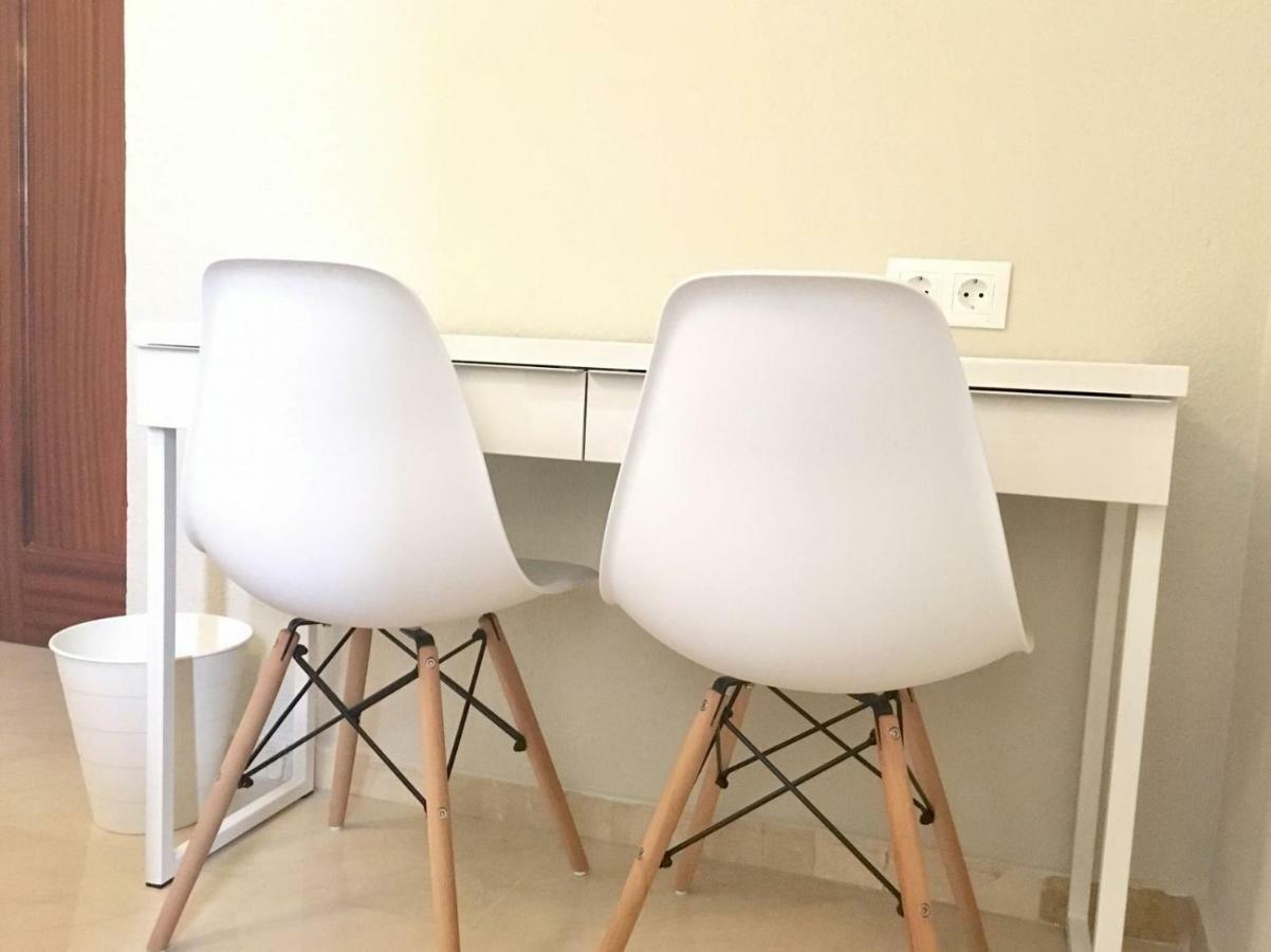 Gran Apartamento Familiar, Amigos O Trabajo Малага Экстерьер фото